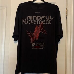 lululemon athletica Men's Nightmoth Tee, Sz XXL
Excellent Condition